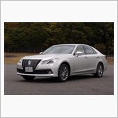 新型クラウン・・・・・