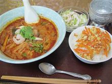 今日のランチは、新中野「タイ料理 ラーンチャン」今日のタイラーメンセット 780円
