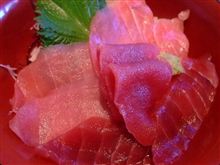 三崎でマグロ丼