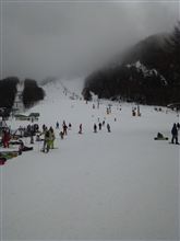 初滑りに来ました…