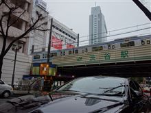 年の瀬、早朝、雨模様の渋谷で