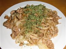 昨日の昼食♪　ブヒ　(^0_0^)