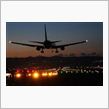 夜景、飛行機。