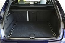 Audi　A6 Avant 用キャリアも高いし、在庫無いし。