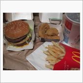 今日のディナーは、「マクドナ ...