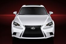 LEXUS new ISが気になる(前編)。