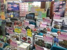 『ガールズ＆パンツァー』とある模型店のディスプレイが「ガルパン」だらけでやる気満々！ こういうのは見ているだけで楽しい！ 2時間は余裕でいけるｗｗｗｗ