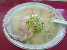 久々の華遊軒とんこつ