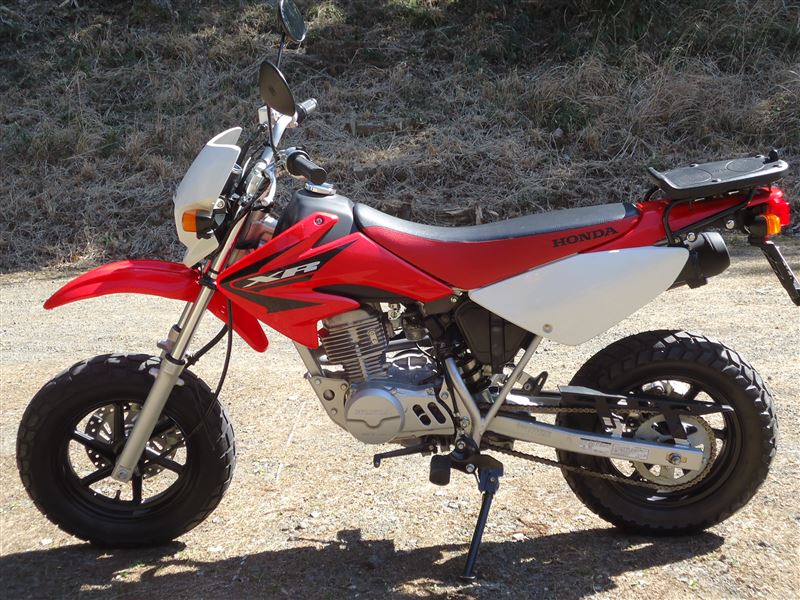 ホンダxr50モタード納車 峠野みどりのブログ 軽量 コンパクト 高回転 naにこだわる みんカラ
