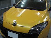 メガーヌ ボディガラスコーティング　アークバリア２１施工　愛知県豊田市　倉地塗装　ＫＲＣ