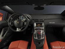 ランボルギー二　アベンタドール　LP７００－４