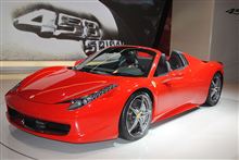 ４５８イタリア　スパイダー　　ざっくり３．１００万円なり。