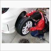 タイヤ交換＆車高調節