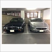 外車展示場？