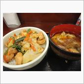 鶏ちゃん丼ときしめん