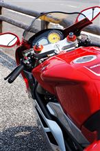 MV AGUSTA F4 の復活。