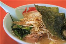 山岡屋の醤油ピリ辛ラーメン