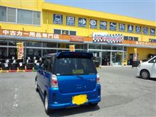 【アップガレージ高崎店】に・・・。
