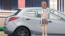 とあるアニメにアルミニウムメタリックと思われるDEデミオがアップで出てきた。