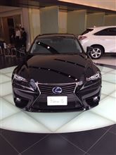 New IS 300h 買いました