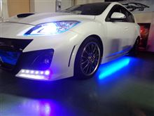 アクセラ　アンダーネオン・デイライト取付＆ヴェルファイアＨＩＤ　山梨県よりご来店