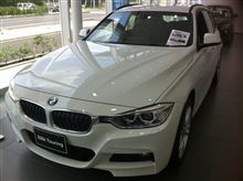 BMWディラーでうろうろと