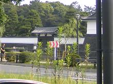 正面に見えますのは～。。。