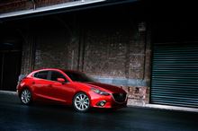 MAZDA3、キター(笑)