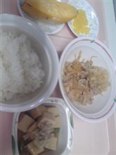 本当は、肉じゃがらしいですが(^_^;) 