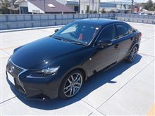 NEW IS300h試乗