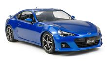 青色のBRZとすれちがいました!!   ピカピカの青色の。 