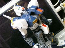 胸の装甲、コソっと作ってみました。