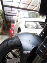 ドカの洗車・・・
