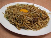 今日のランチは、「両面焼きそば あぺたいと」中玉子あり 810円