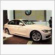 BMW 320i を普通に乗っている人は　「お金に余裕がある、、、金持ち??」
