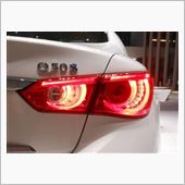 Infiniti Q50 ①