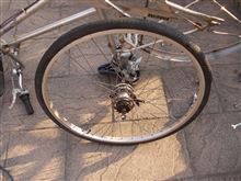 通勤自転車　タイヤ交換