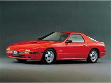 マツダ　RX-7　　　かっこいいスポーツカーですね!! 