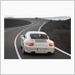 クリームホワイト(白色)　の　ポルシェ９１１　カレラ4シリーズ　遭遇!!