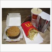 今日のディナーは、「マクドナ ...