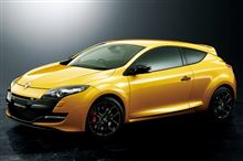 ルノー　メガーヌR.S.　　　車両価格３８５万円　　いい車です。