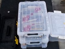 今日は・・・その３・・・工具箱を整理しますた♪