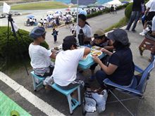 やっと静かに…