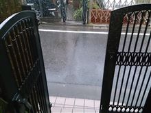 大雨だけど学園祭((^┰^))ゞ ｶﾞﾝﾊﾞ!!