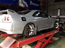 ☆　ＣＲＵＩＳＥ ＢＣＮＲ３３ ４輪アライメント　☆