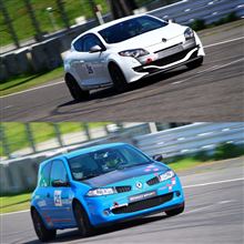 R26.R vs MeganeRS Suzuka onboad by YouTubeDoubler R26.R vs MeganeRS Suzuka onboad by YouTubeDoubler