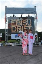 D1GP2013 in エビス 葵ゆりかさん（右）渡辺順子さん（左）パート３
