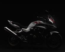 大型二輪免許を取ろう（ＣＢ１３００に向けて第一歩） 
