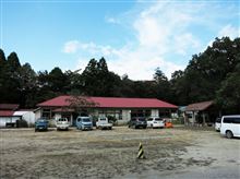 廃な場所にあるお蕎麦屋さん
