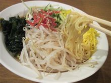 今日のランチは、「かおたん」冷し中華しょうゆ 800円
